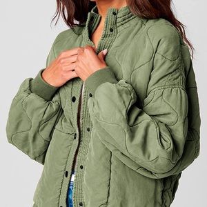 Green BlankNYC quilted jacket!